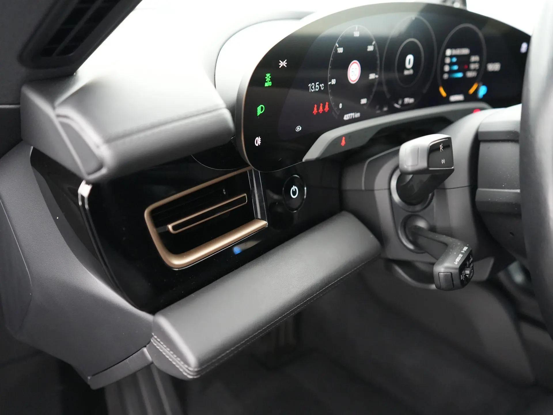 Taycan 4 Cross Turismo