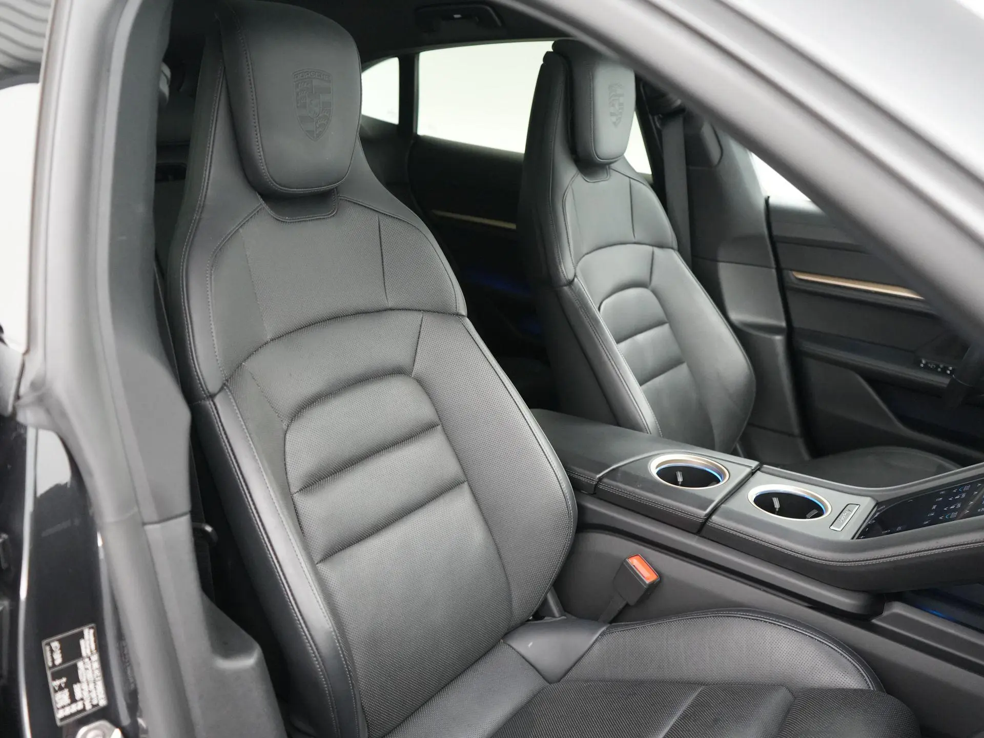 Taycan 4 Cross Turismo