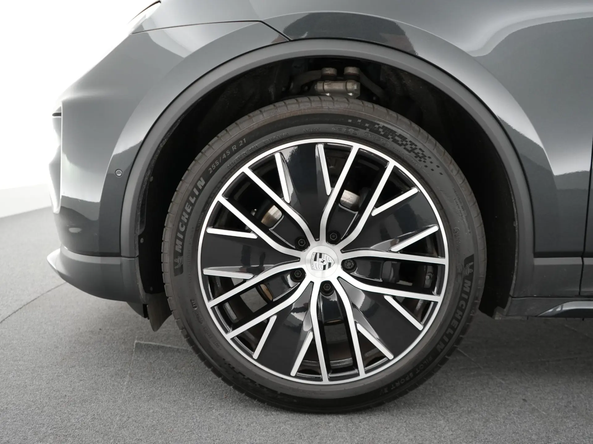 Macan 100 kWh
