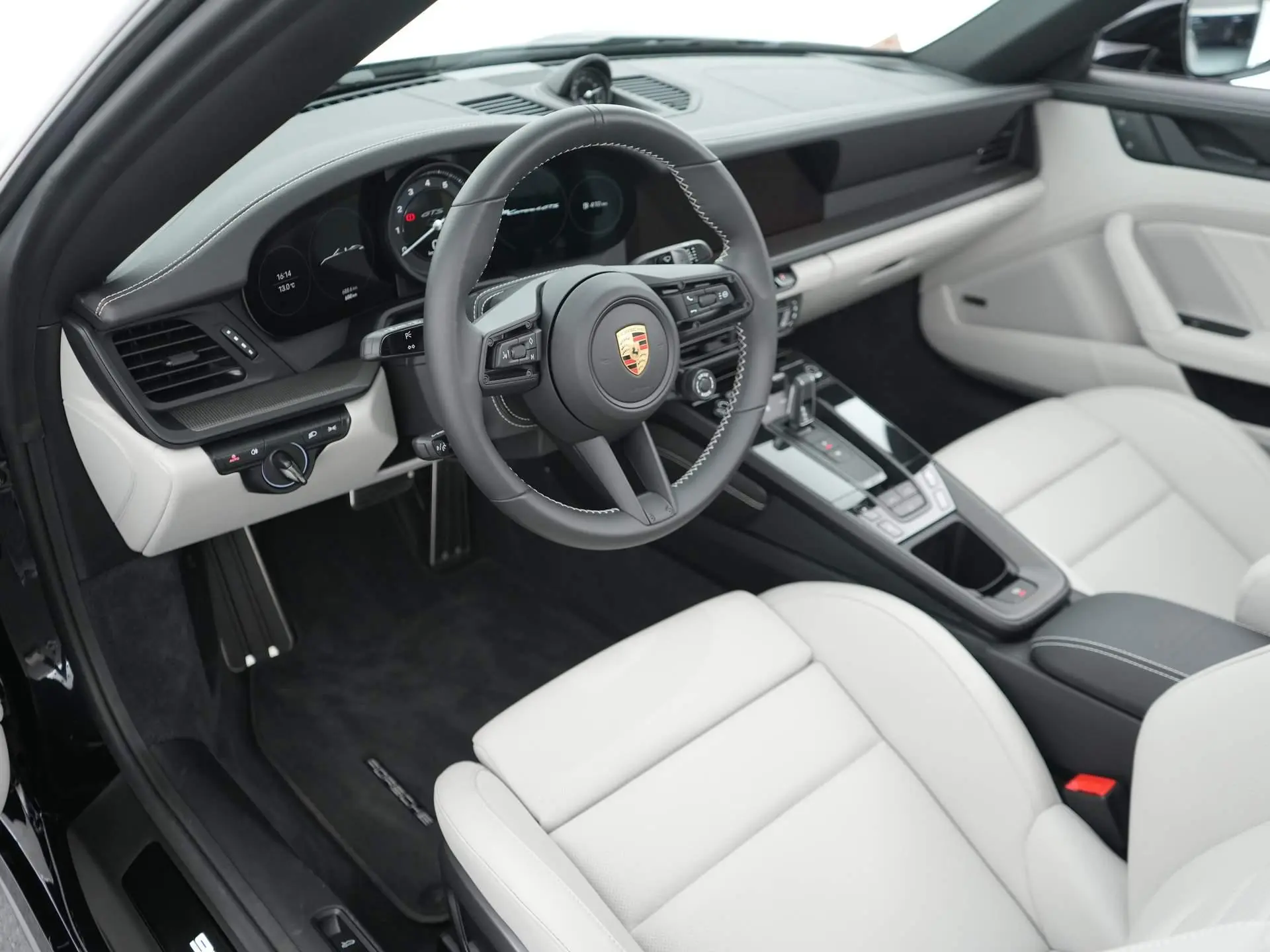 911 Carrera 4 GTS Cabriolet