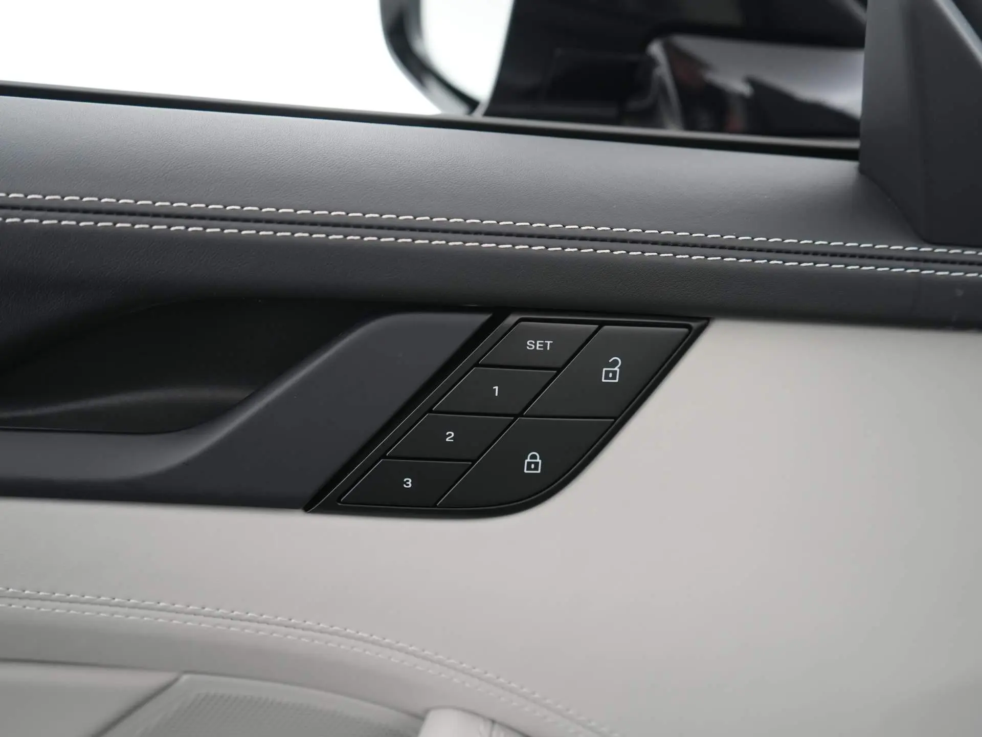 911 Carrera 4 GTS Cabriolet