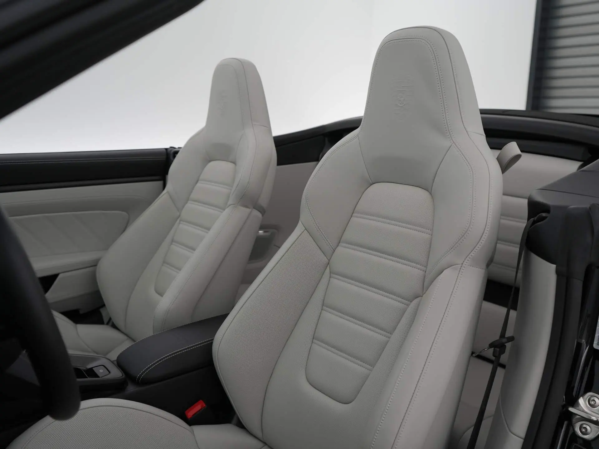 911 Carrera 4 GTS Cabriolet