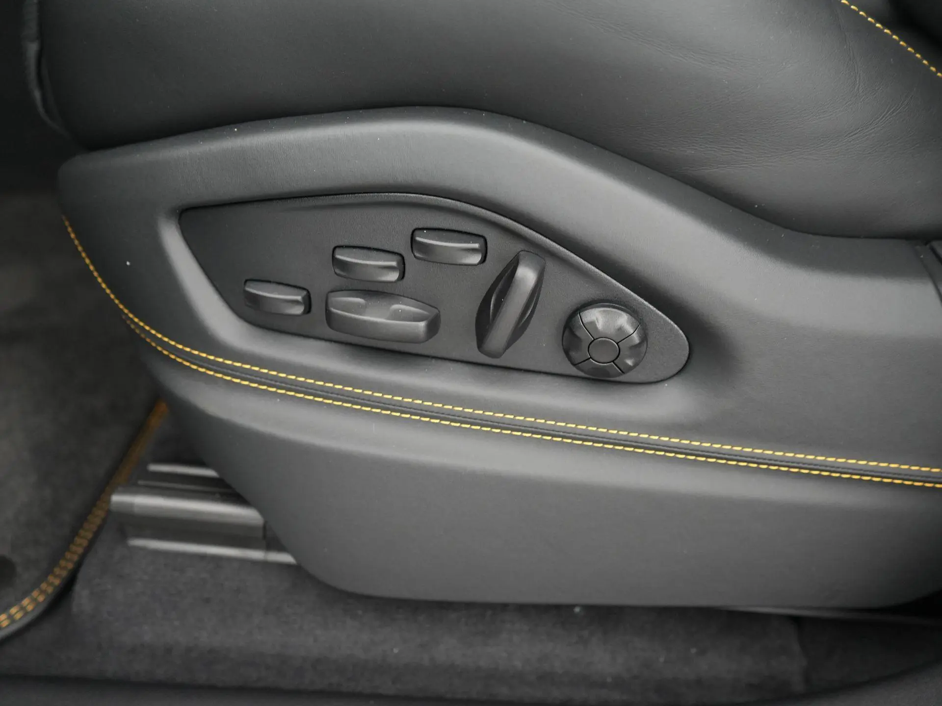 Cayenne Turbo E-Hybrid