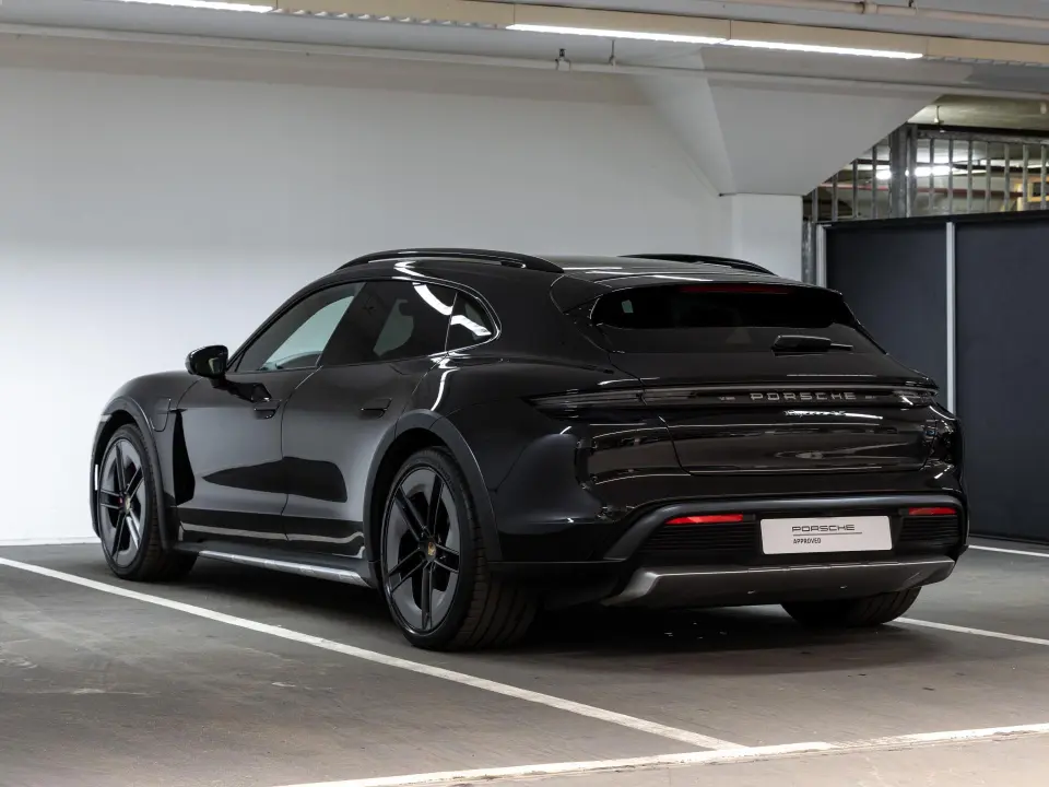 Taycan 4S Cross Turismo