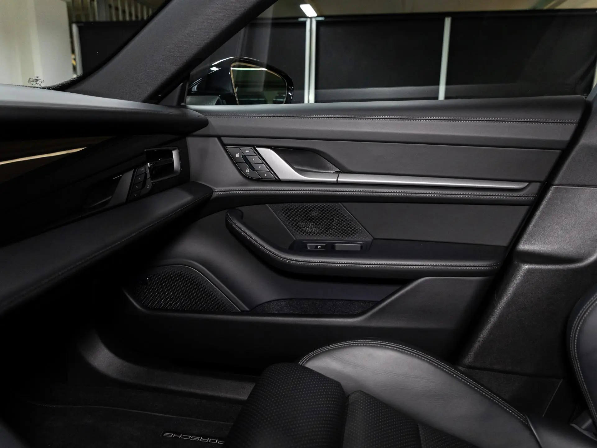 Taycan 4S Cross Turismo