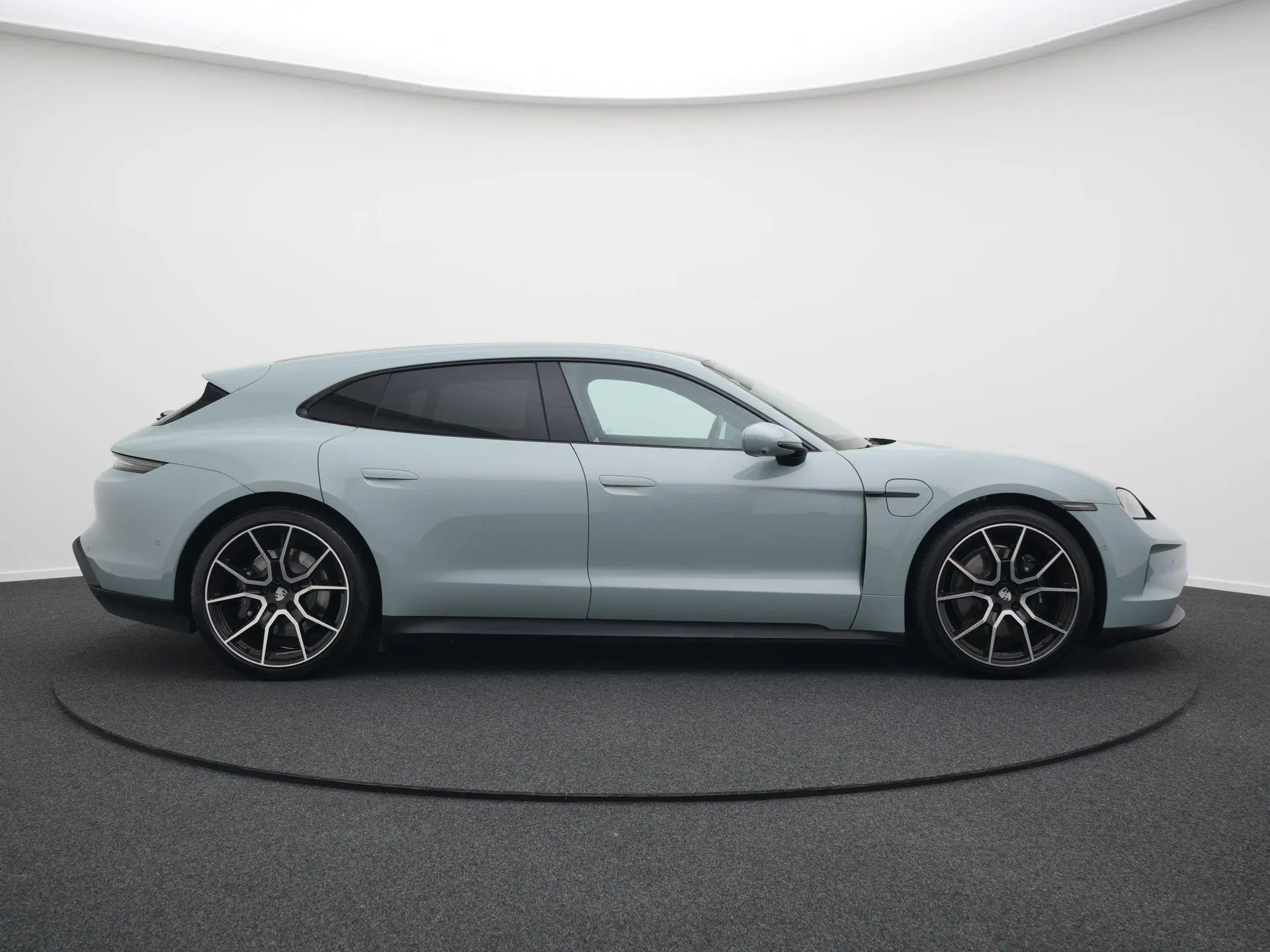 Taycan Sport Tursimo