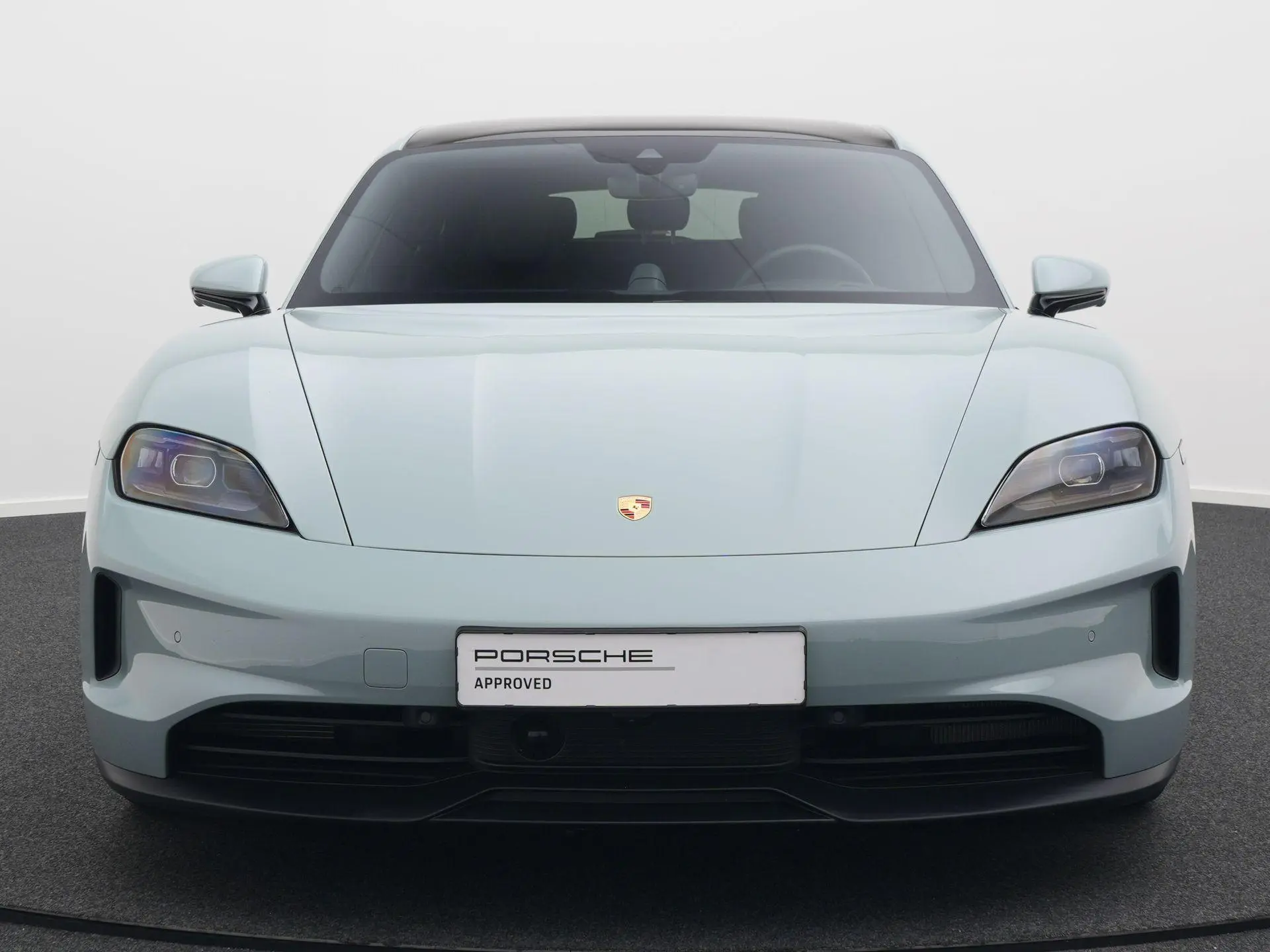 Taycan Sport Tursimo