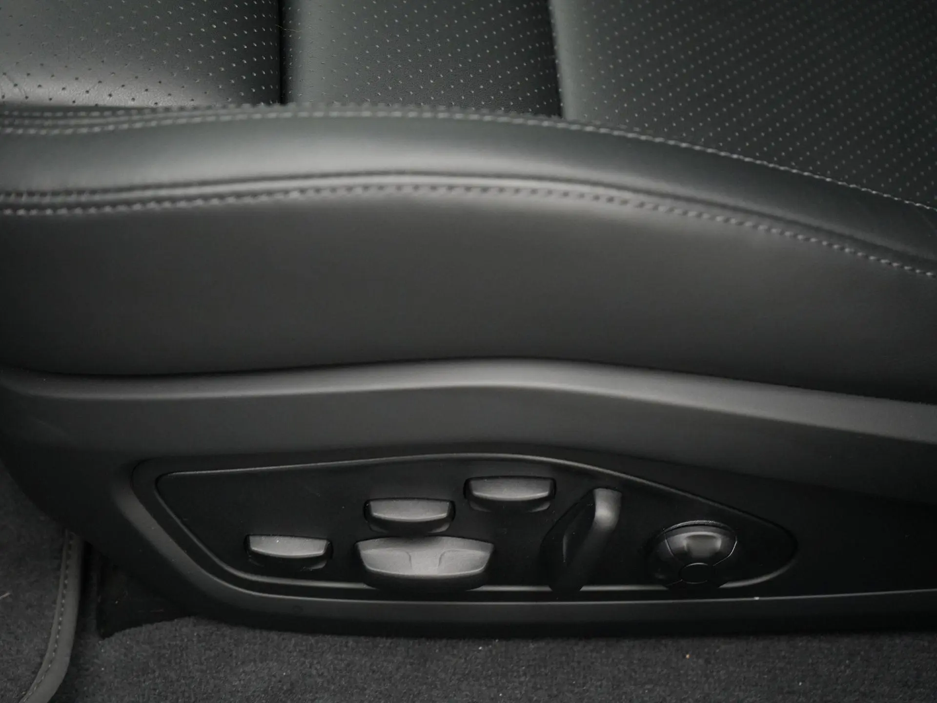 Taycan Sport Tursimo