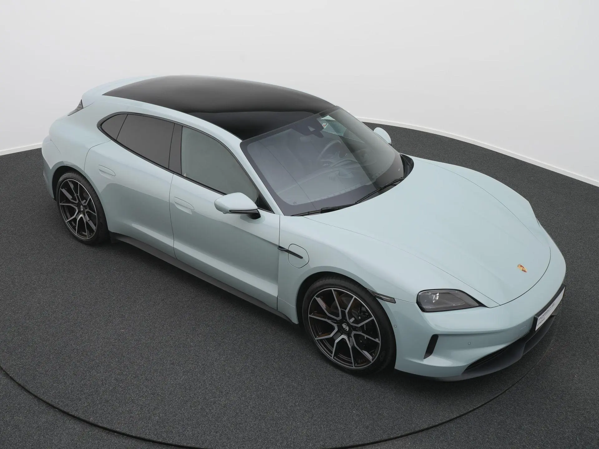 Taycan Sport Tursimo