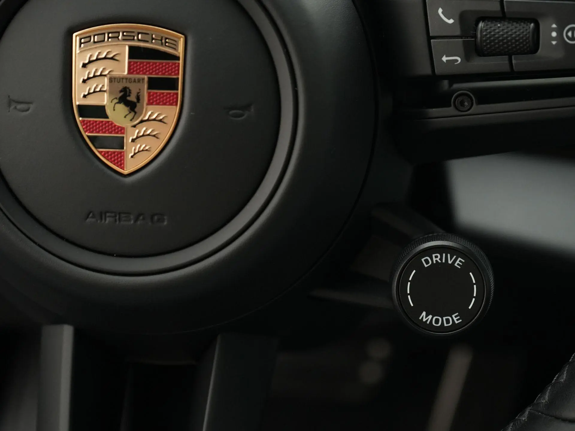 Taycan Sport Tursimo