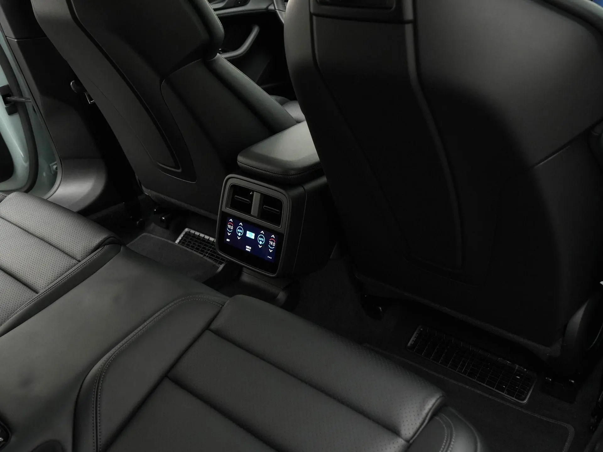 Taycan Sport Tursimo