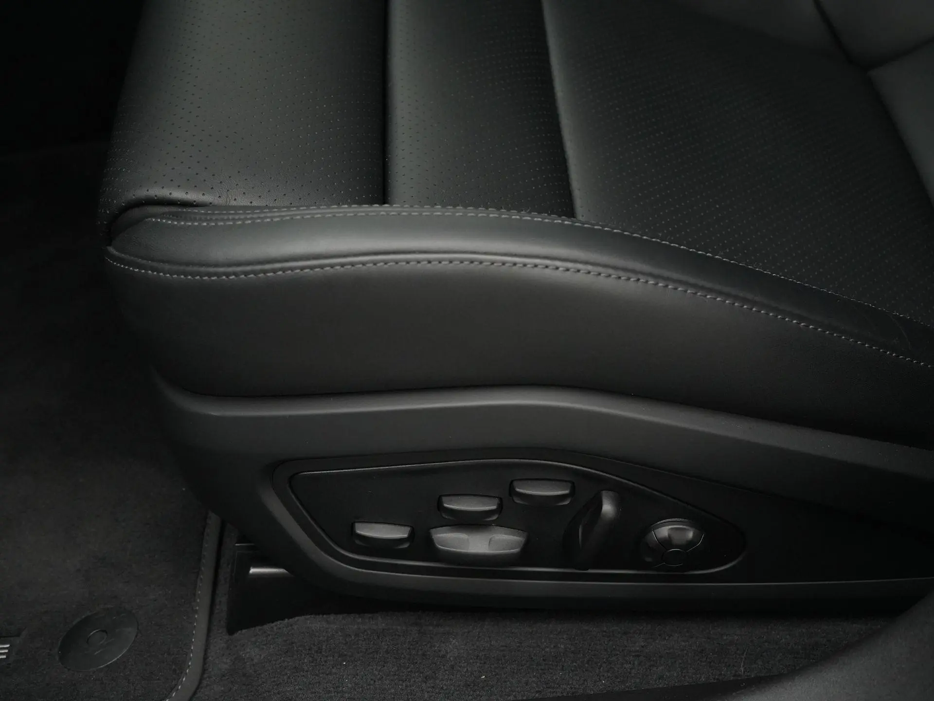 Taycan Performance Accu Plus