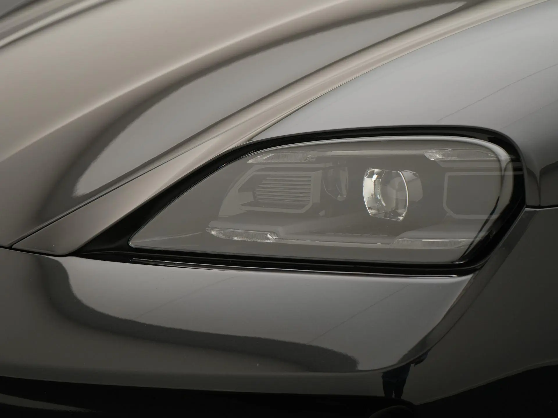 Taycan Sport Tursimo