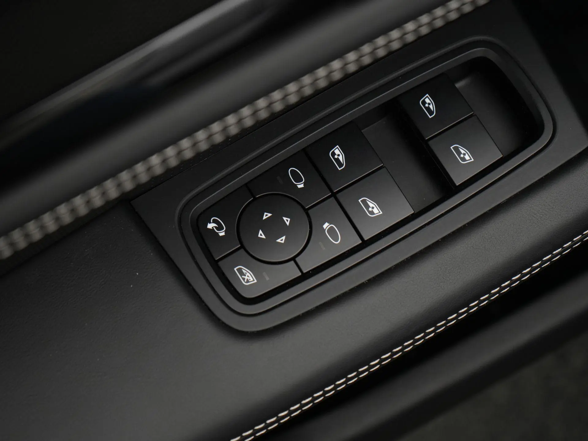 Taycan Turbo S Sport Turismo