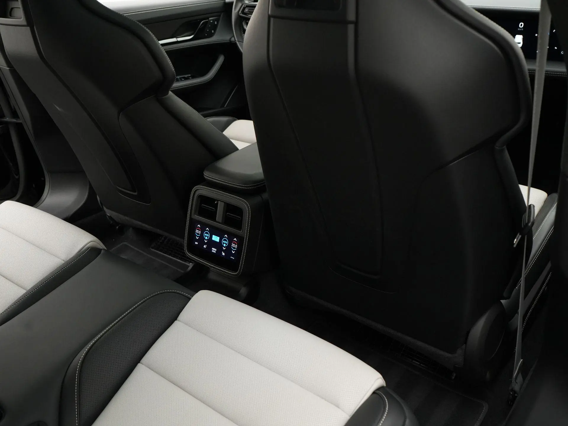 Taycan Turbo S Sport Turismo