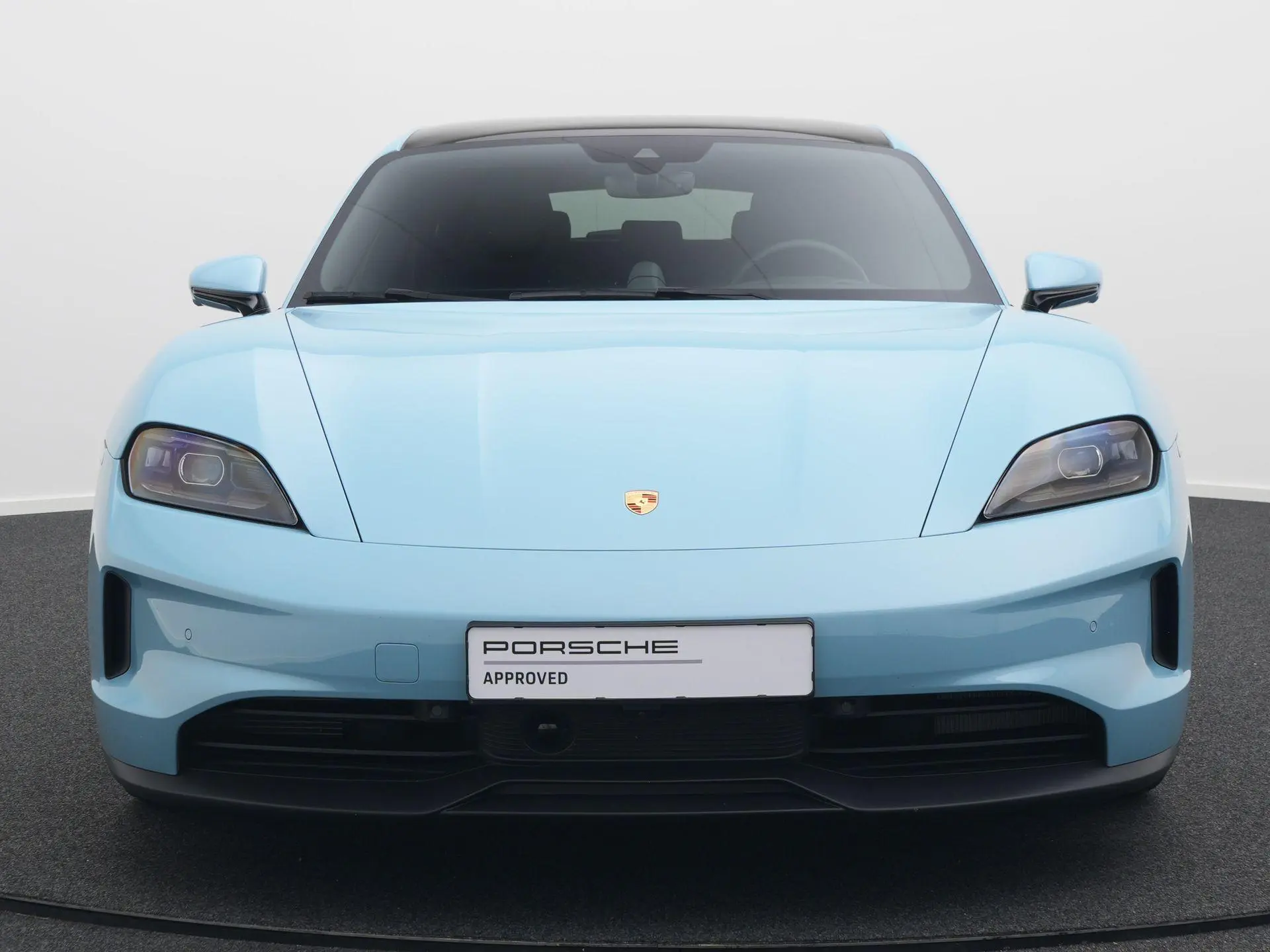 Taycan Sport Tursimo