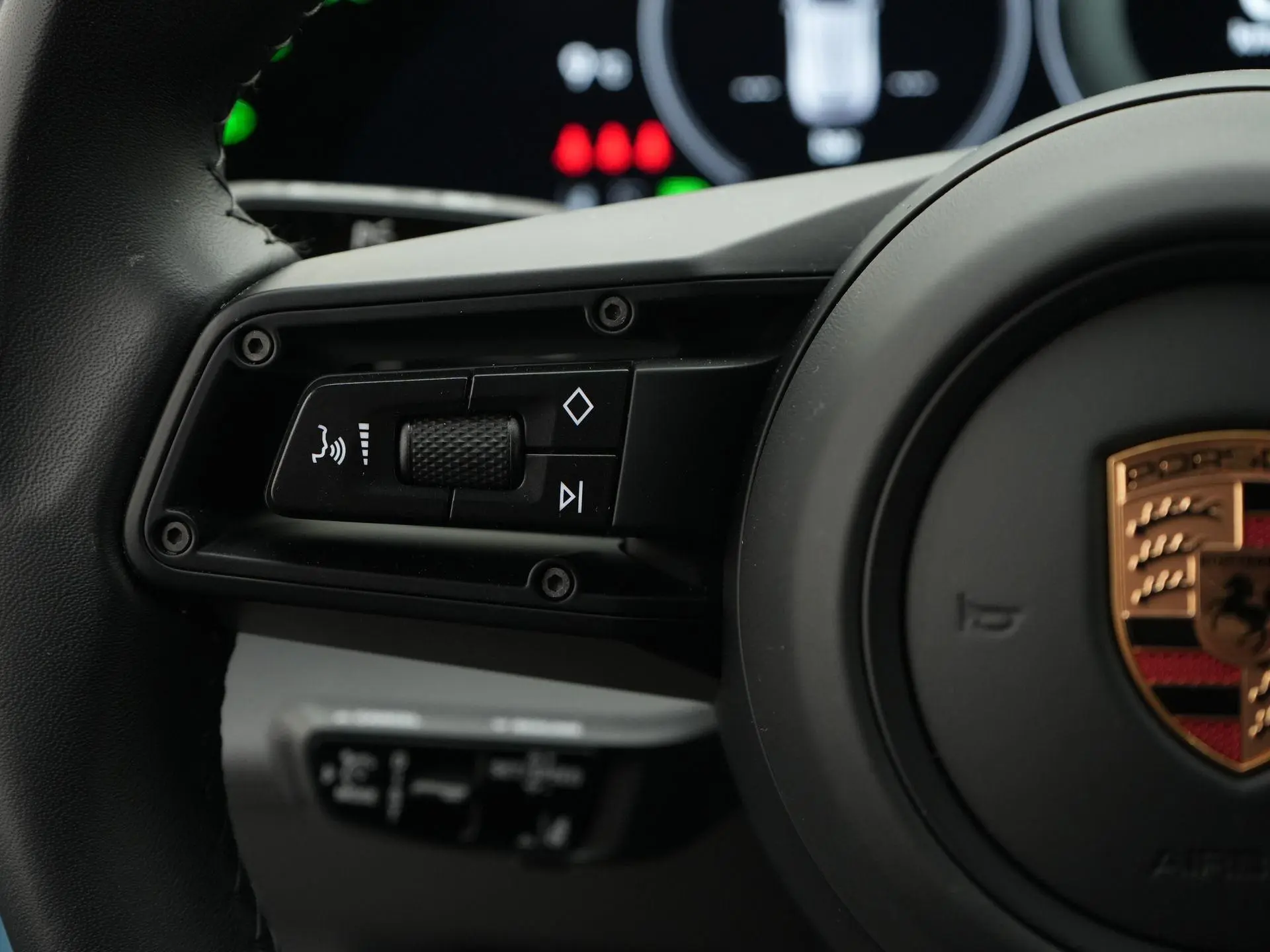 Taycan Sport Tursimo