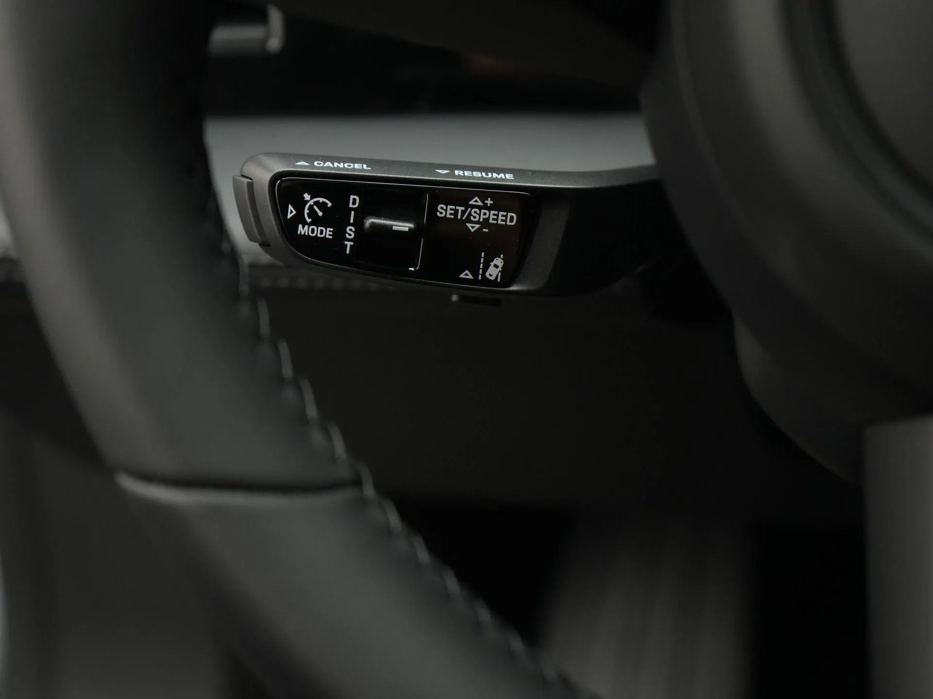 Taycan Sport Turismo Black Edition