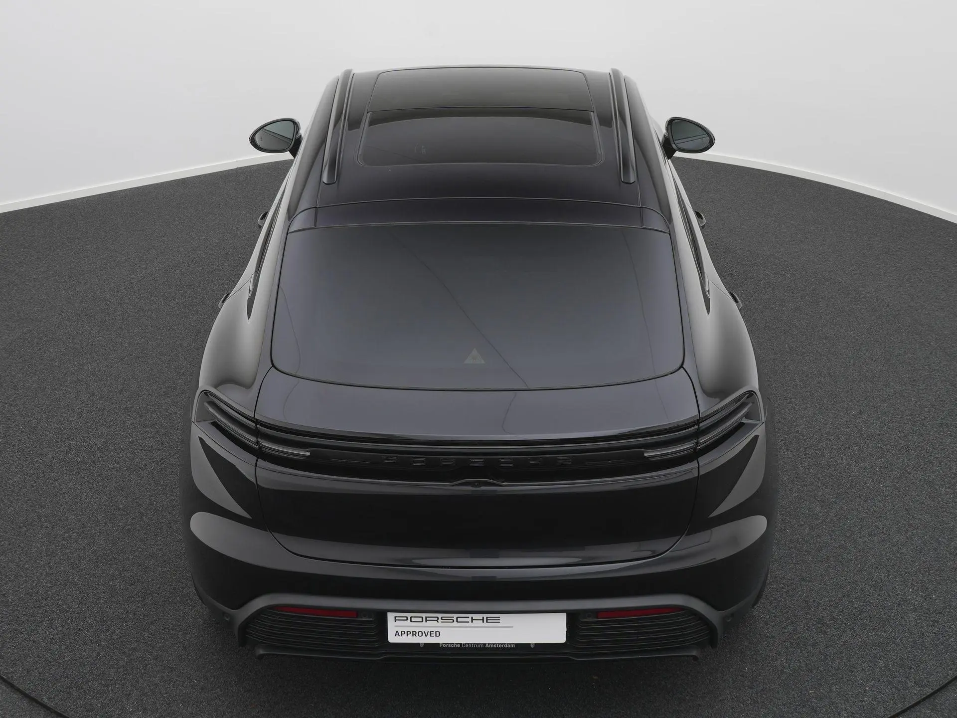 Macan 4