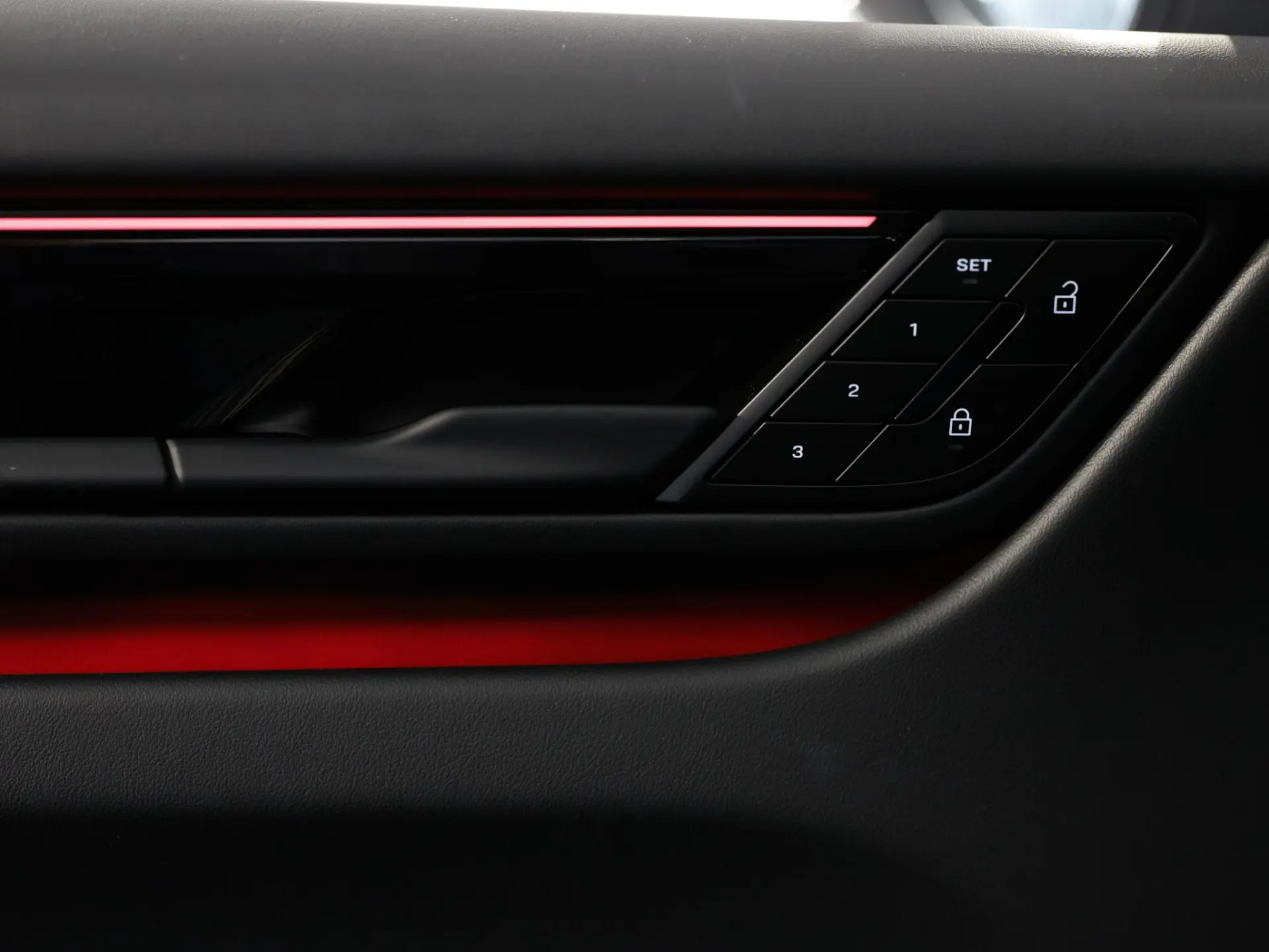 Macan 4