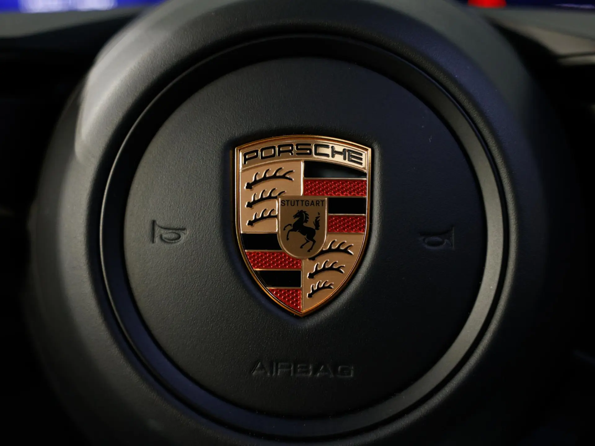 Macan 4
