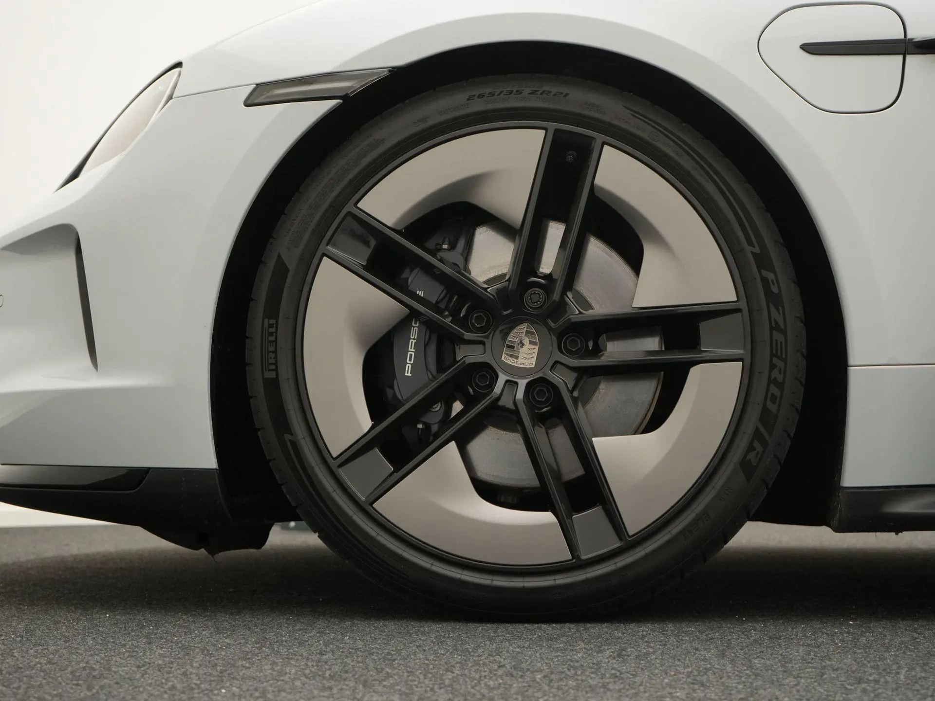 Taycan Sport Tursimo