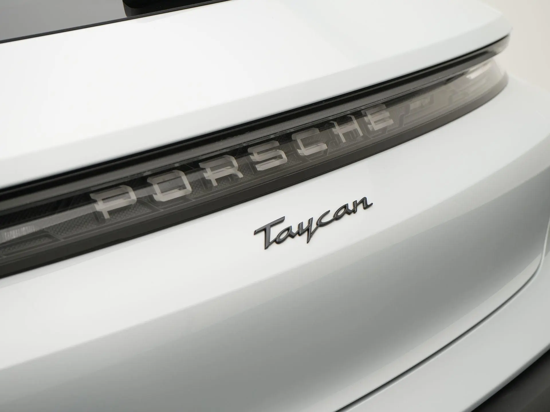 Taycan Sport Tursimo