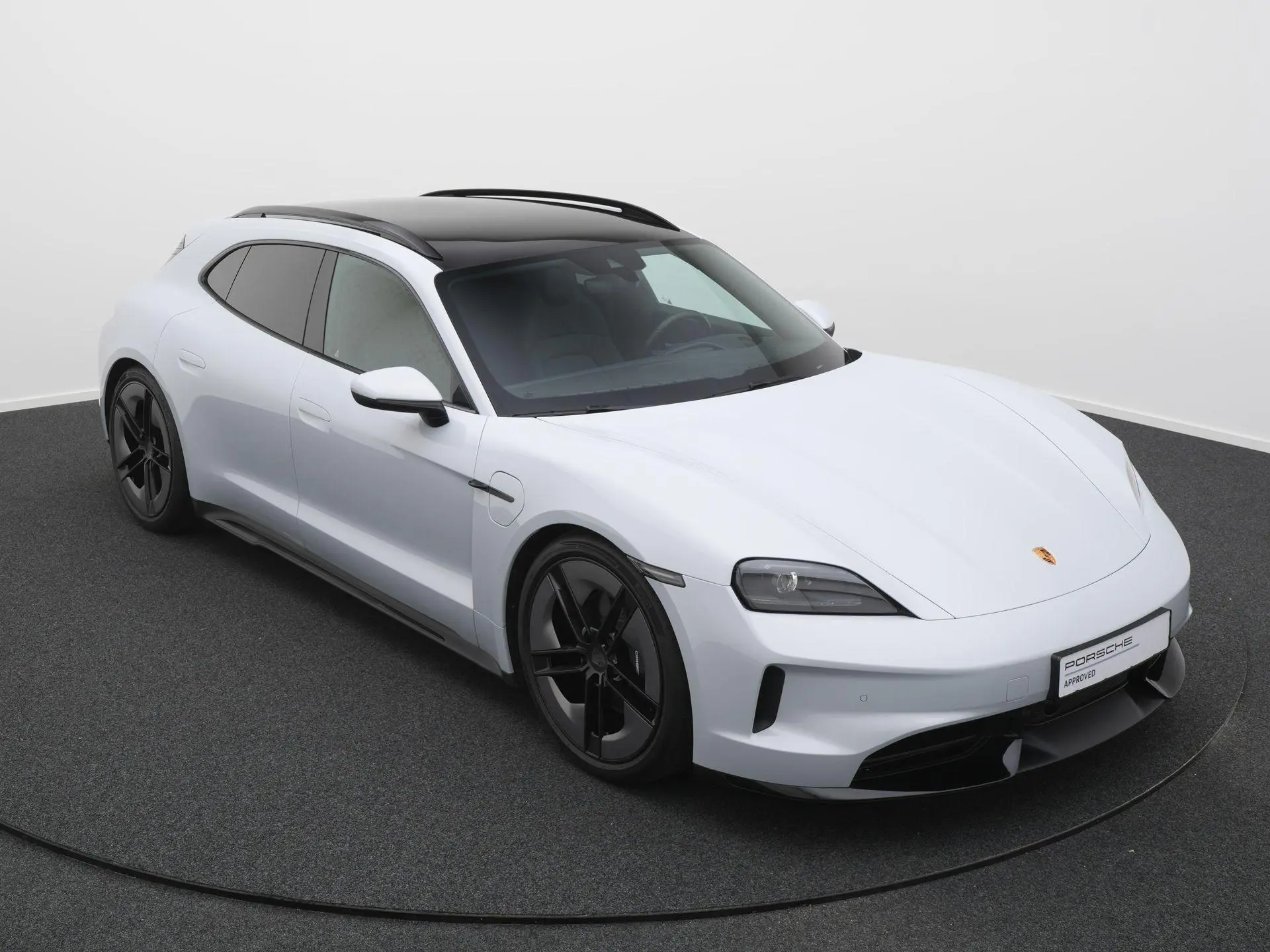 Taycan Sport Tursimo