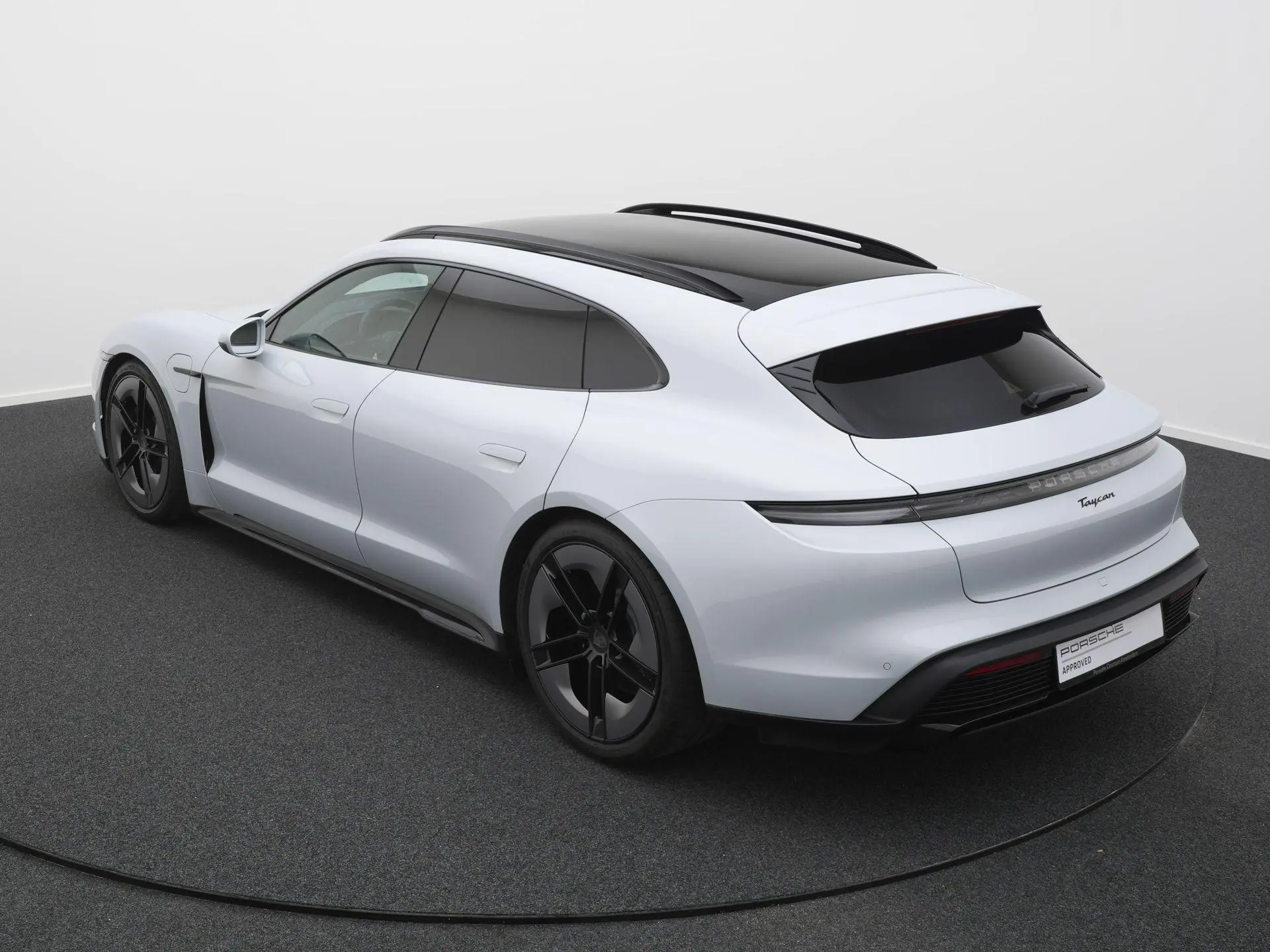 Taycan Sport Tursimo