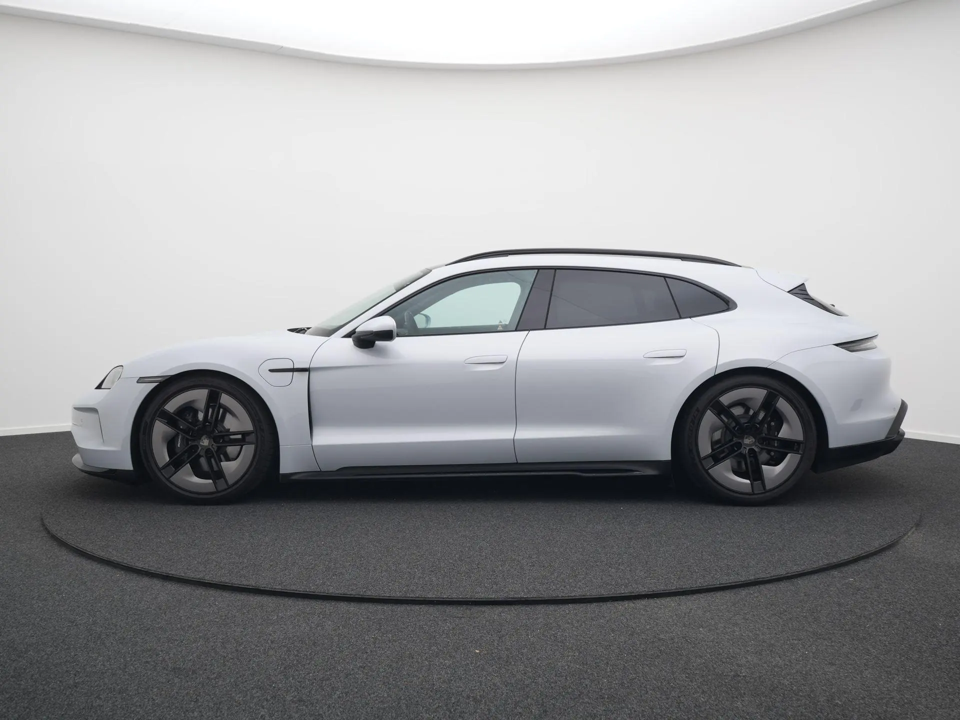 Taycan Sport Tursimo