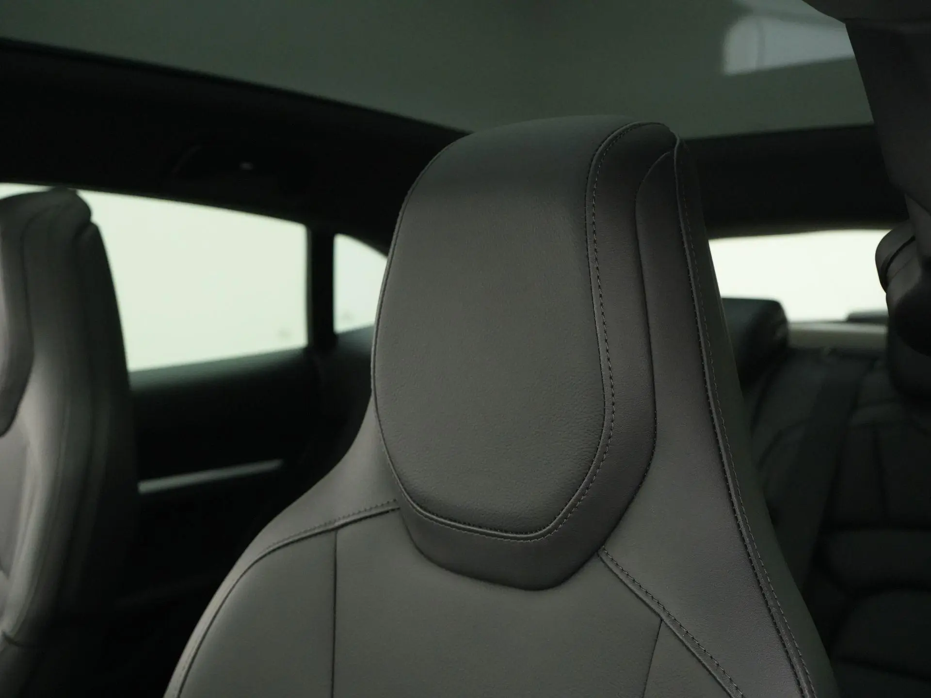 Taycan Sport Tursimo