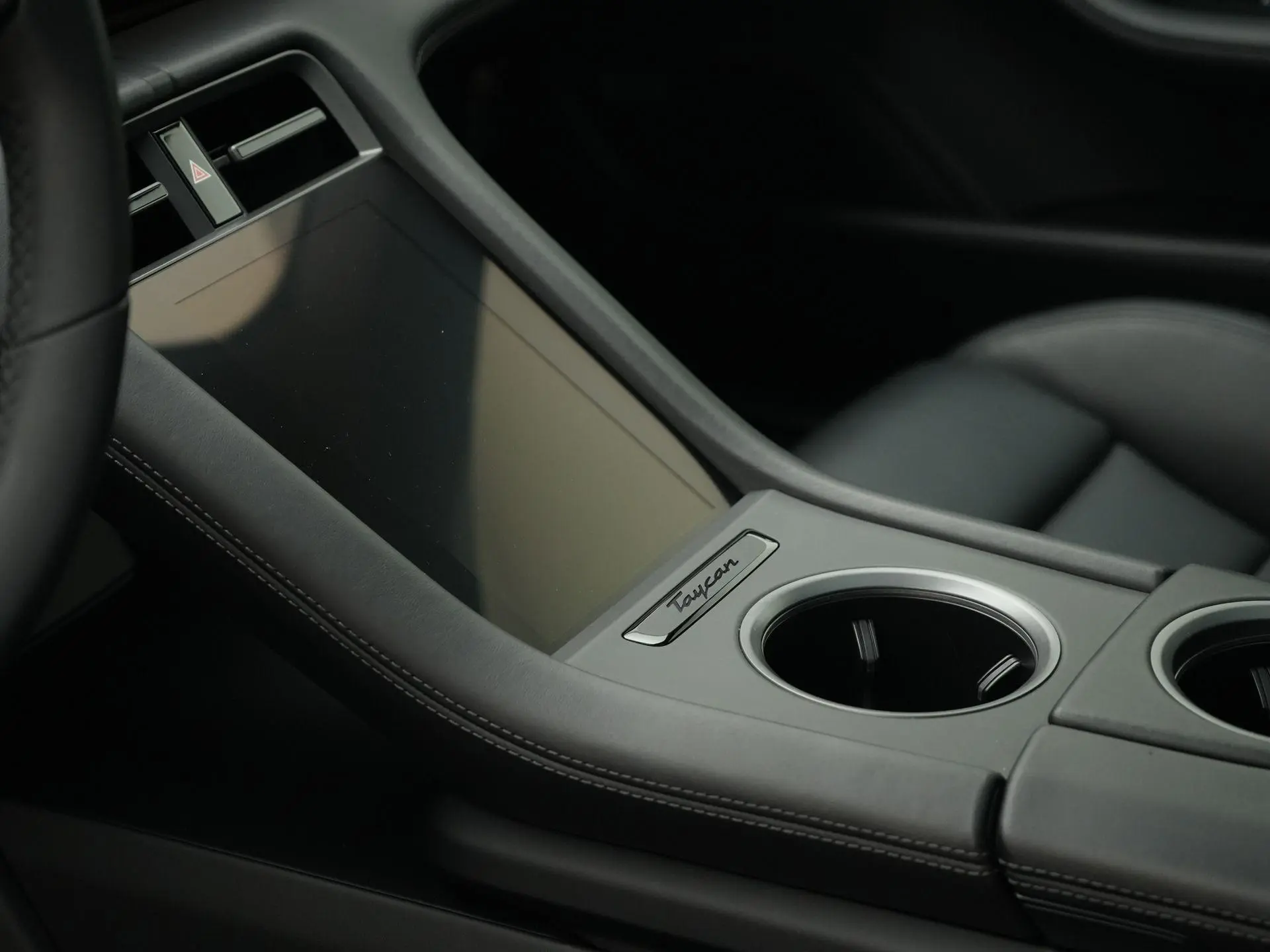 Taycan 