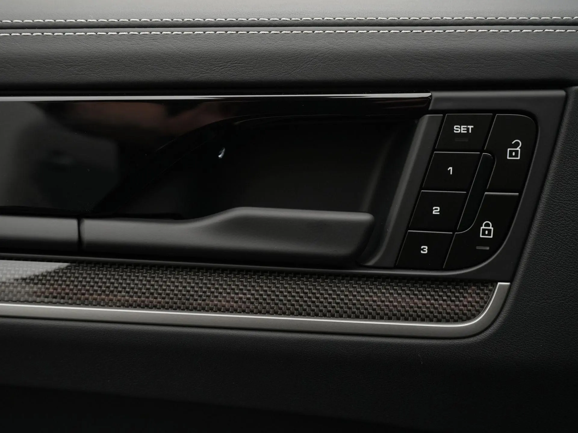 Cayenne S E-Hybrid Black Edition