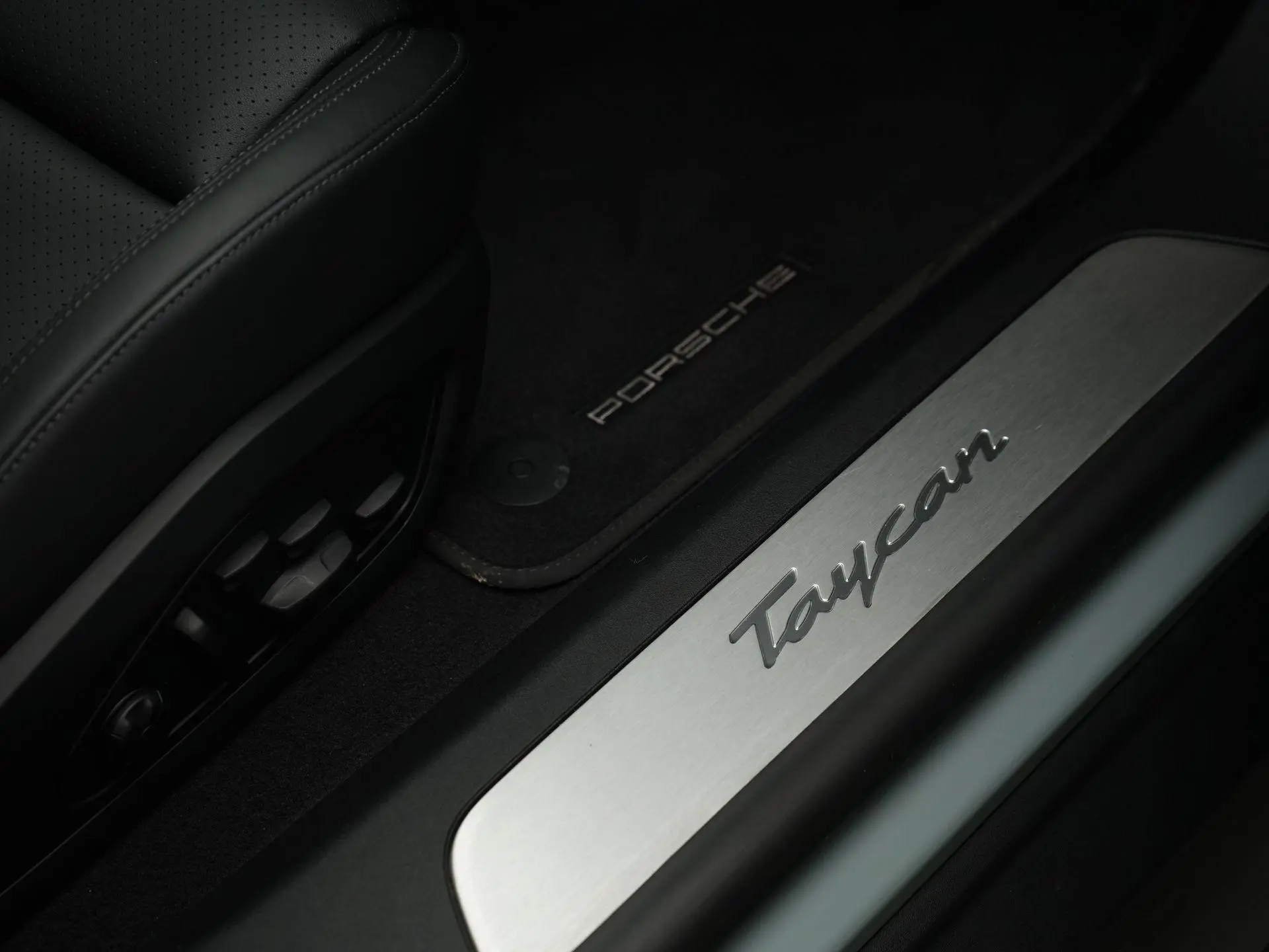 Taycan Sport Tursimo Performance