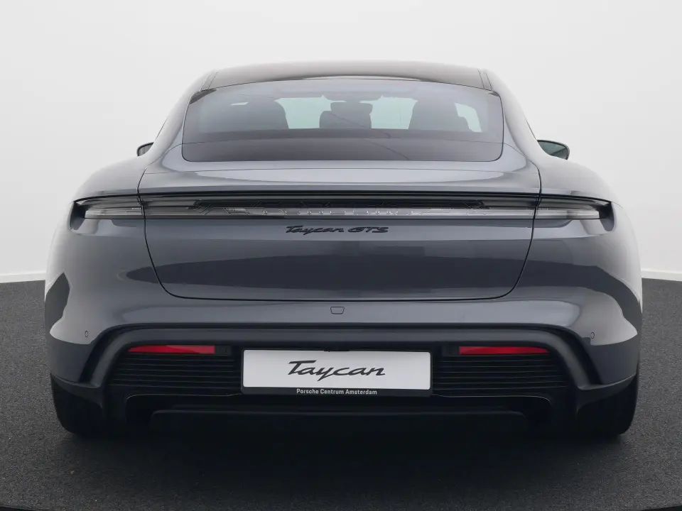 Taycan GTS