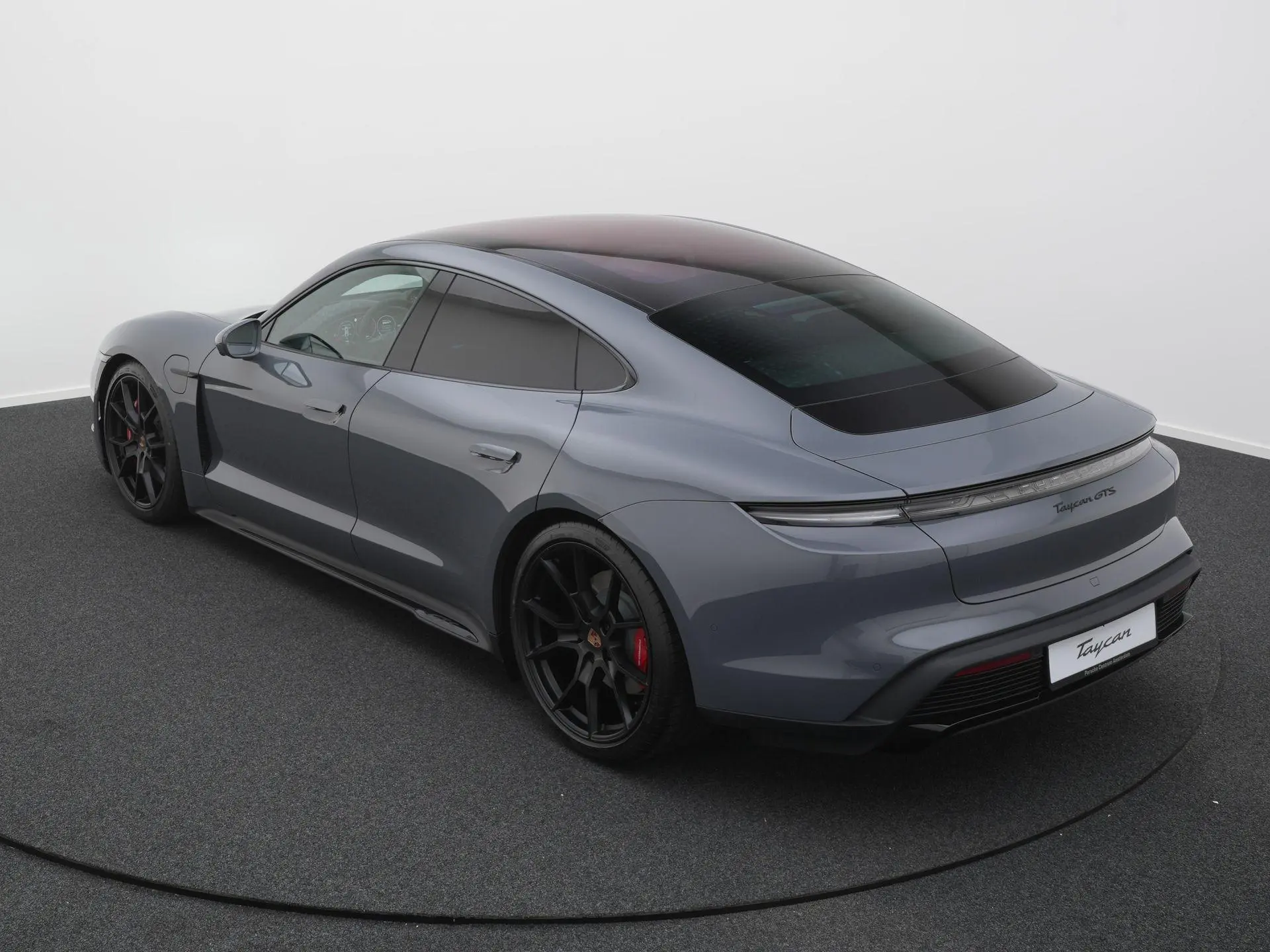 Taycan GTS