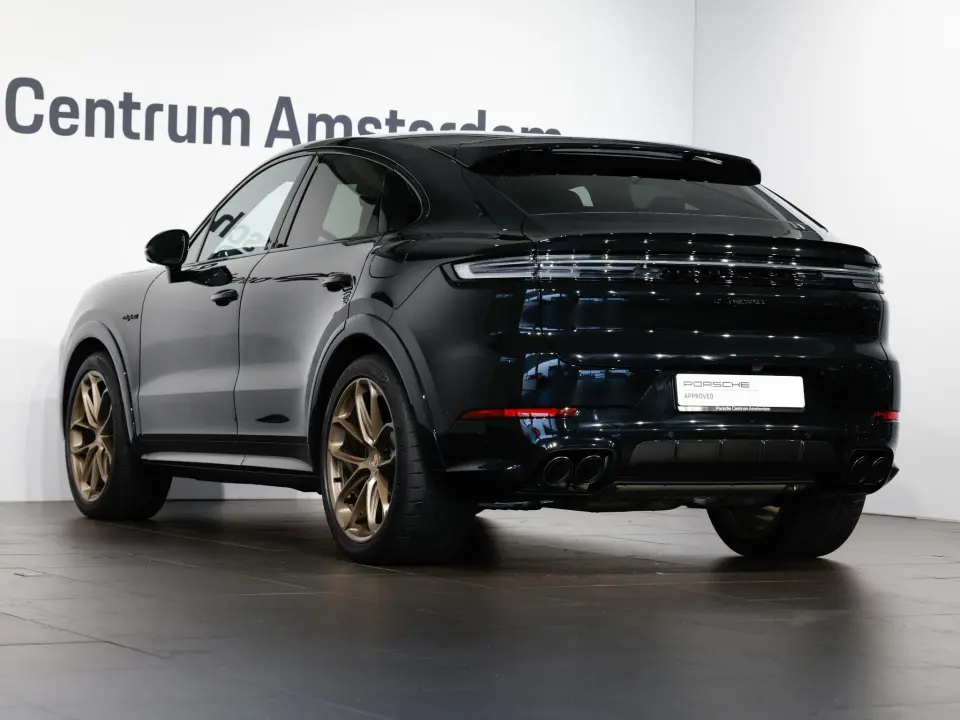 Cayenne E-Hybrid Black Edition Coupé