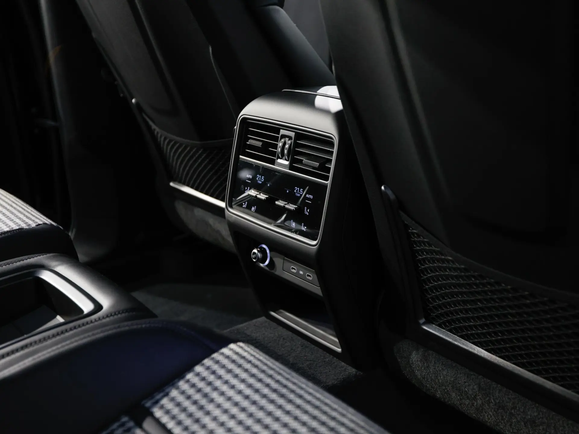 Cayenne E-Hybrid Black Edition Coupé