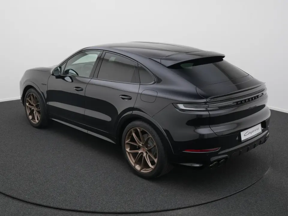 Cayenne E-Hybrid Black Edition Coupé