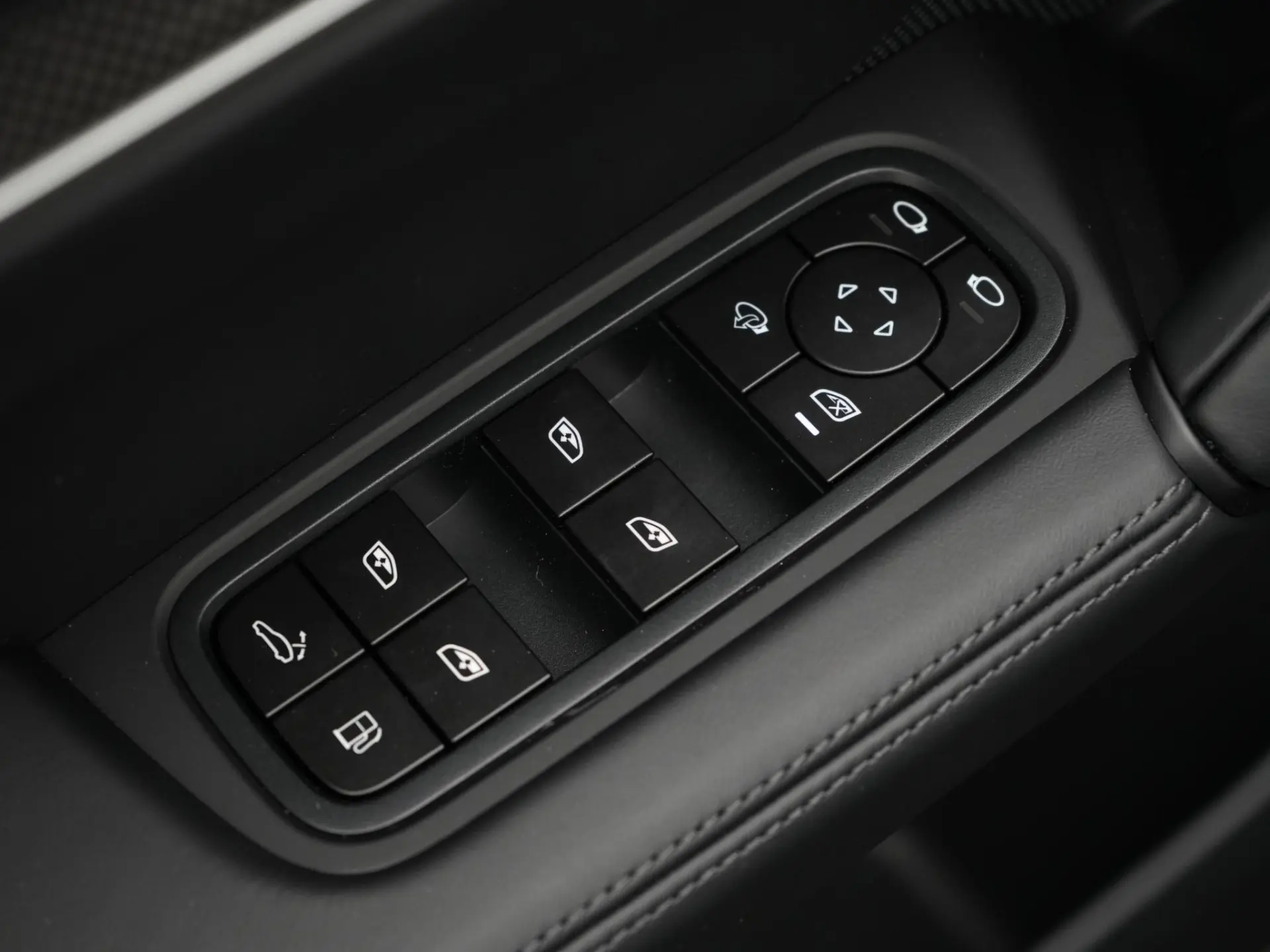 Cayenne E-Hybrid Black Edition Coupé