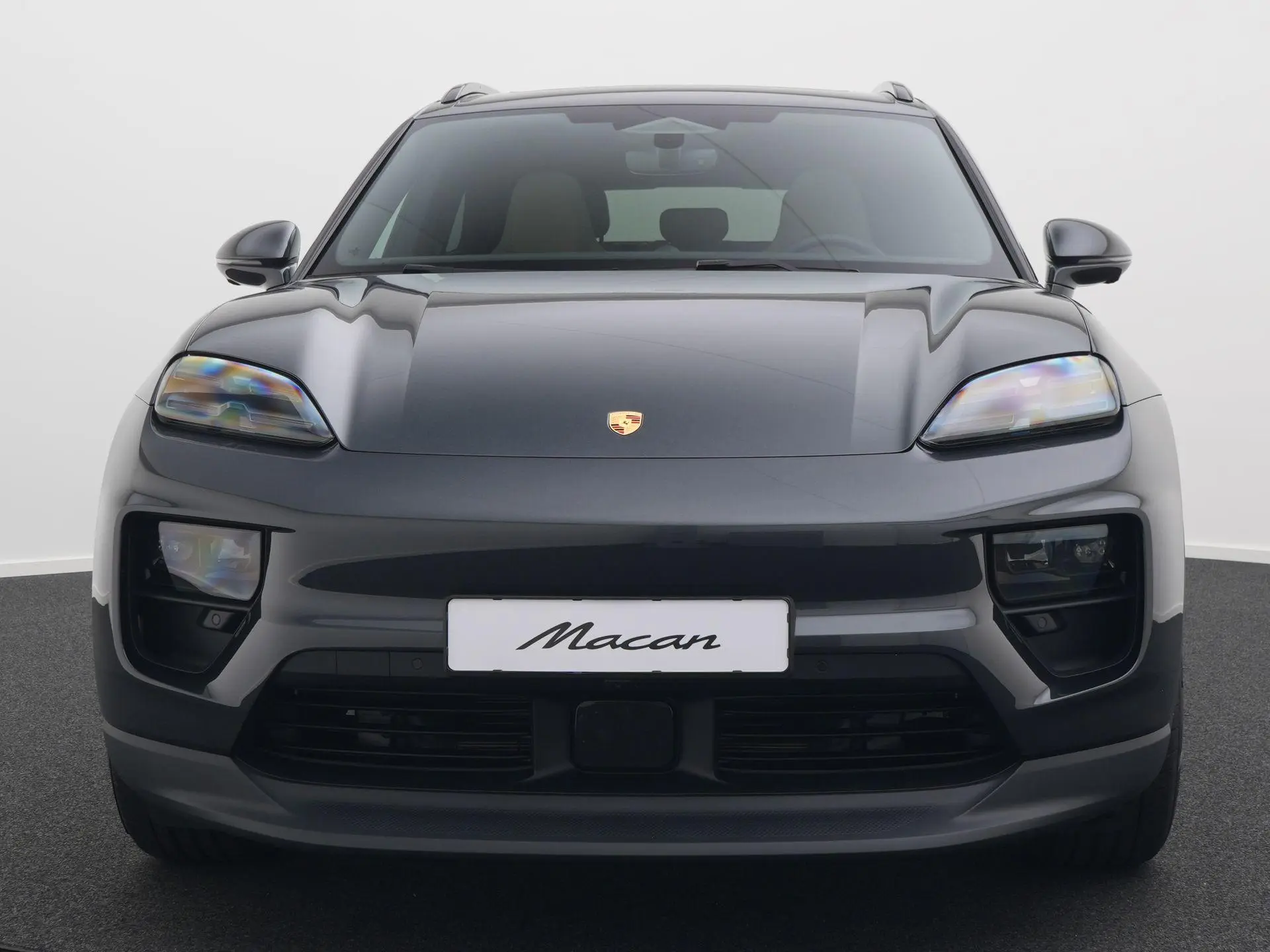 Macan 4