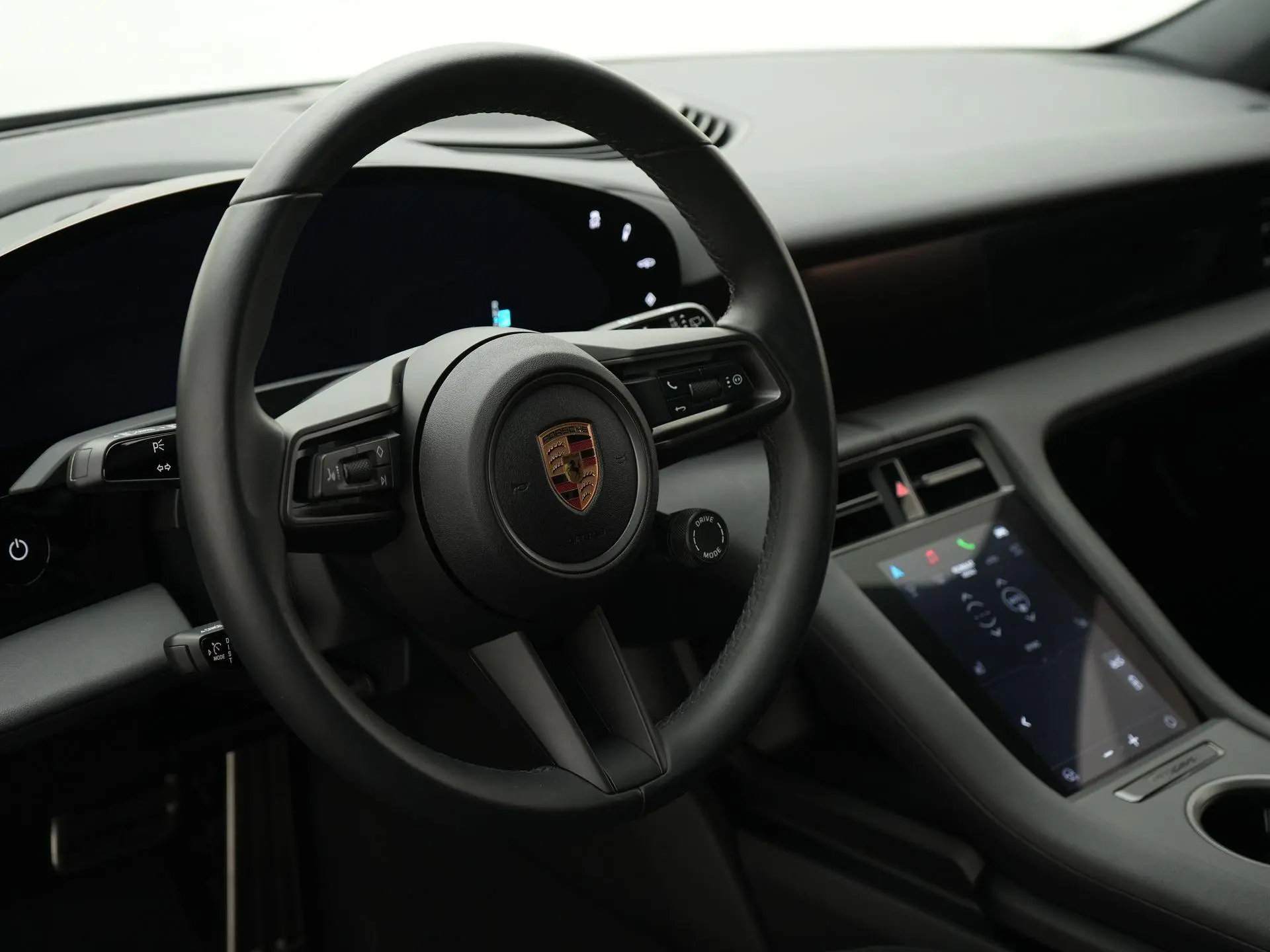 Taycan 4 Cross Turismo