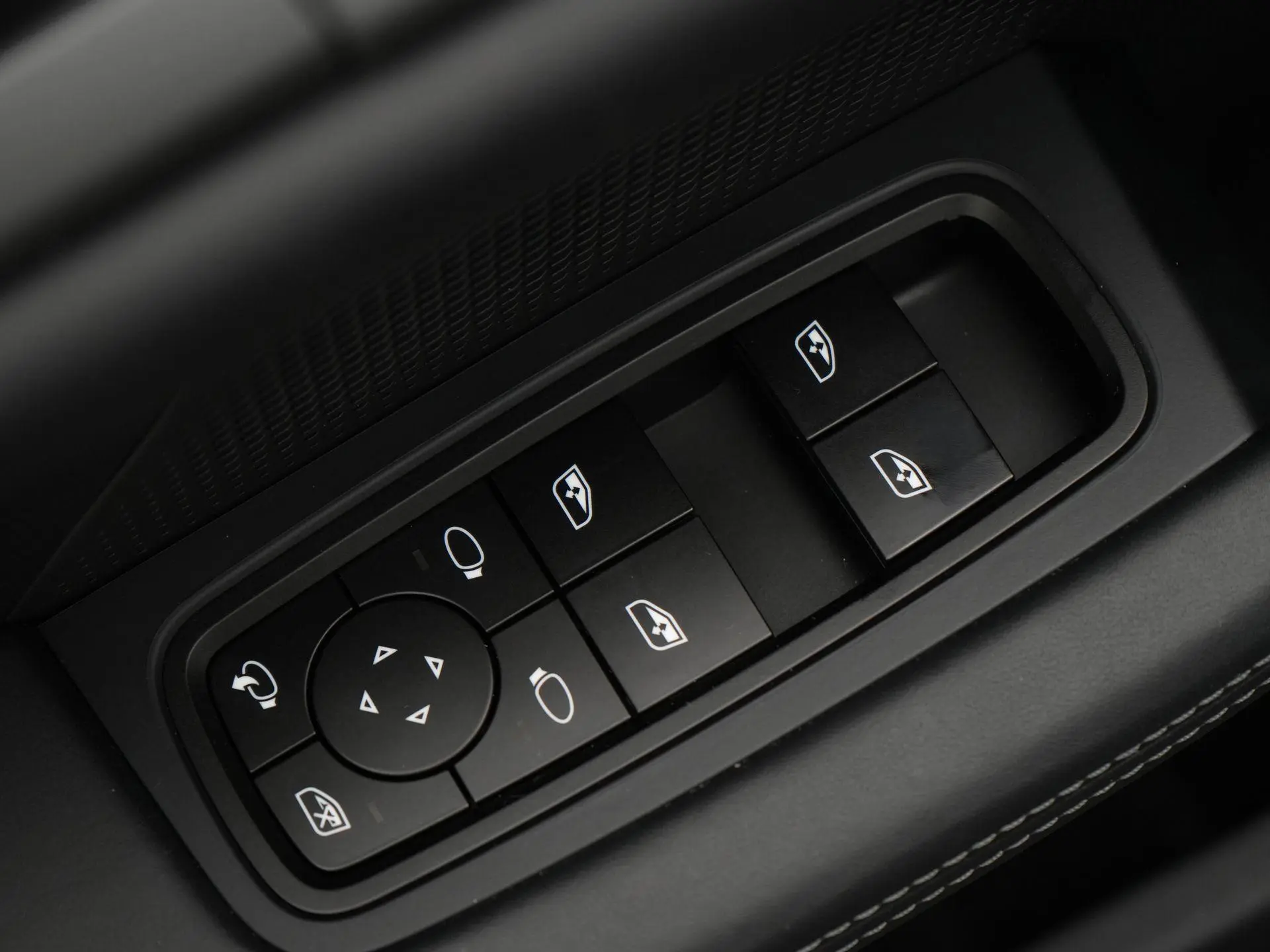 Taycan 4 Cross Turismo