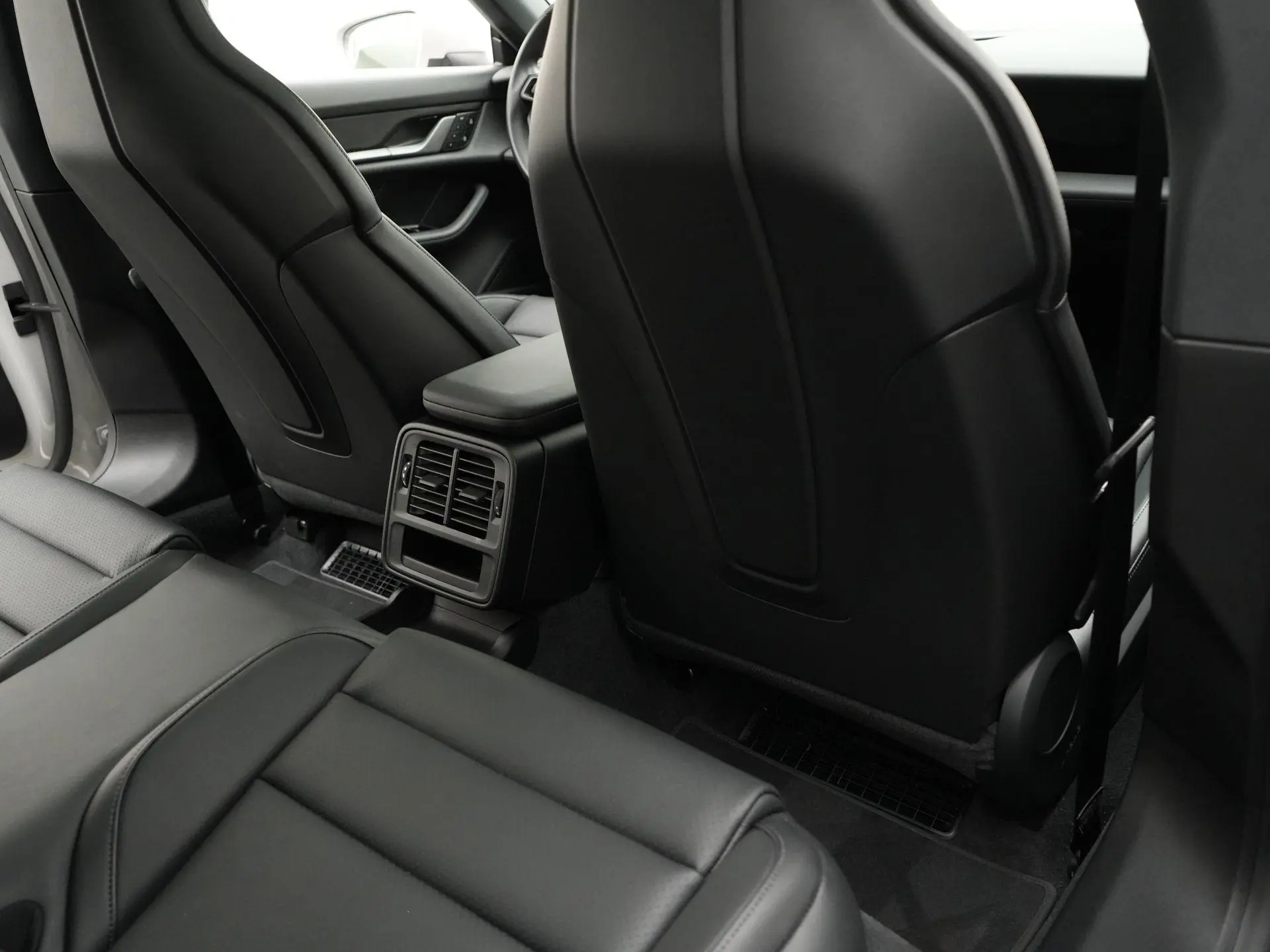 Taycan 4 Cross Turismo