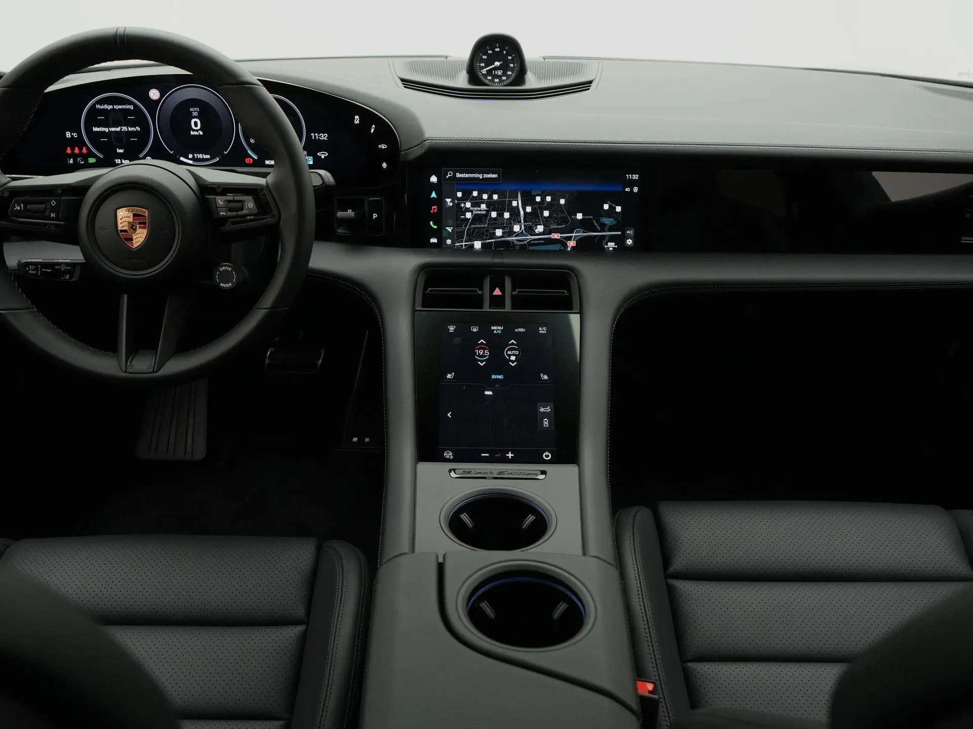 Taycan 4 Black Edition