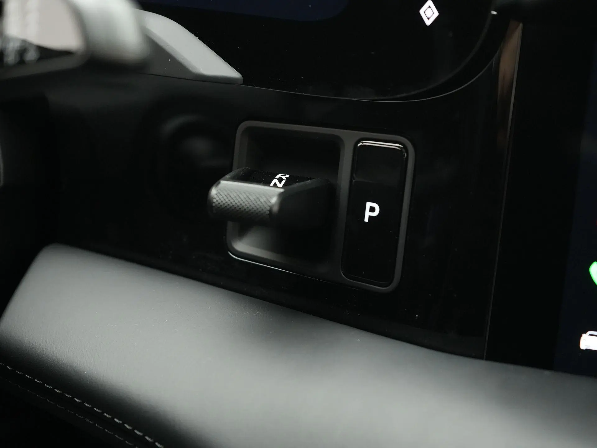 Taycan 4 Black Edition