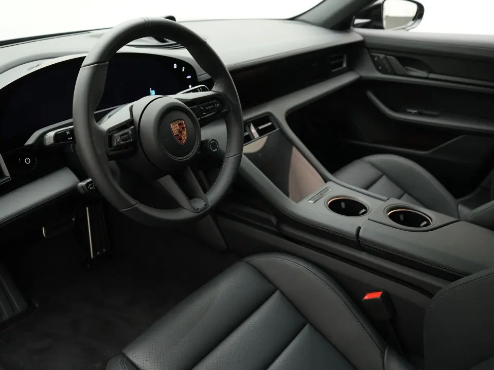 Taycan 4 Black Edition