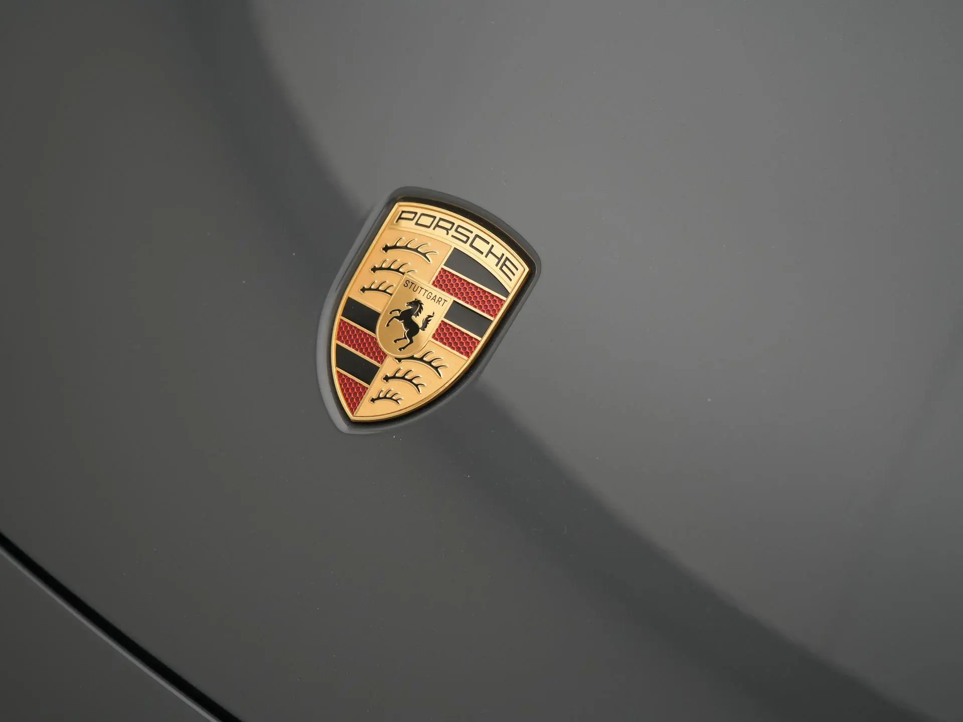 Taycan 4 Black Edition