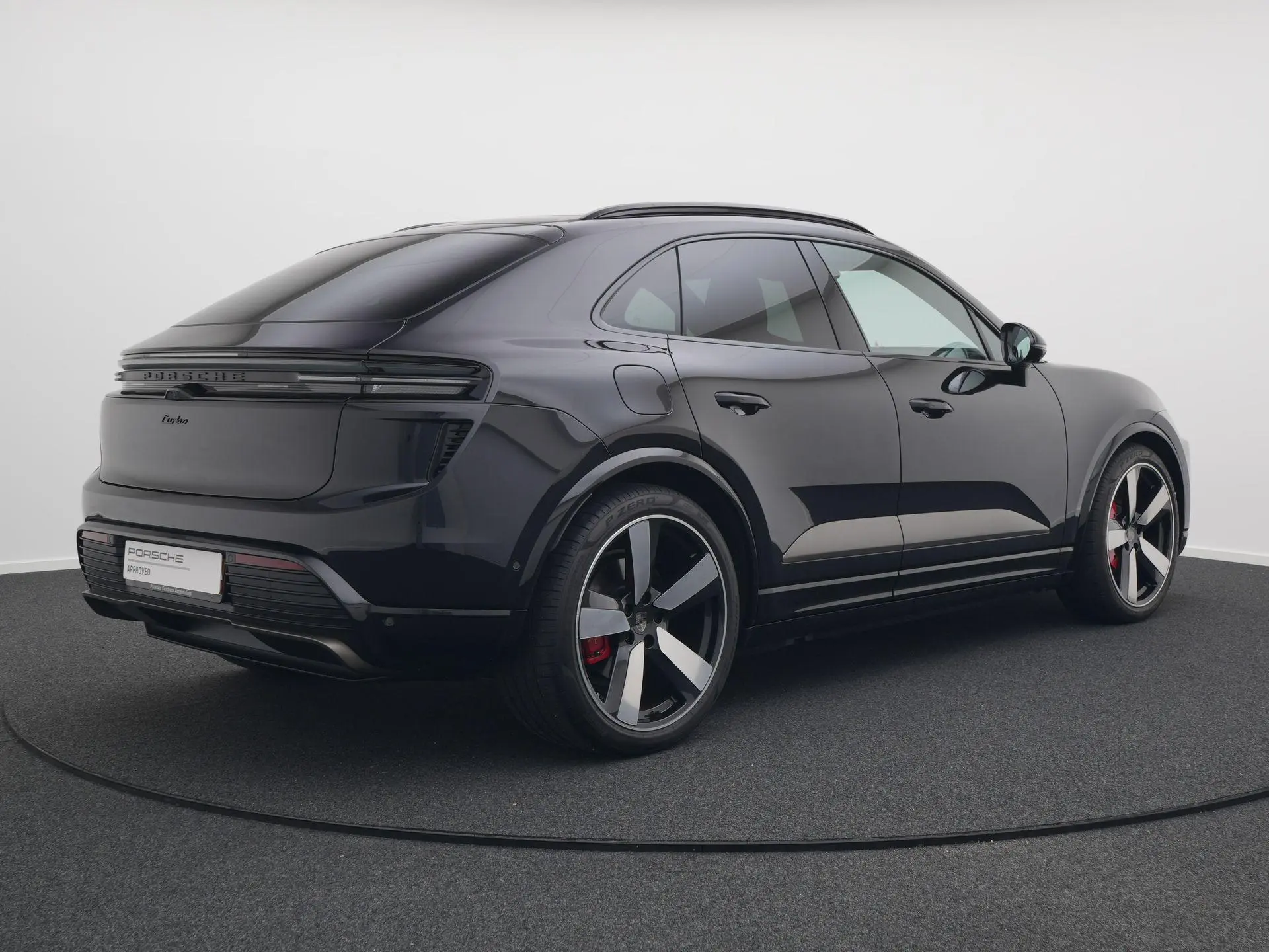 Macan Turbo