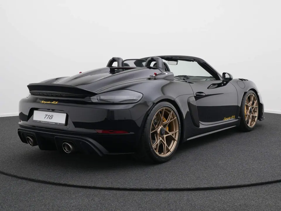 718 Spyder RS